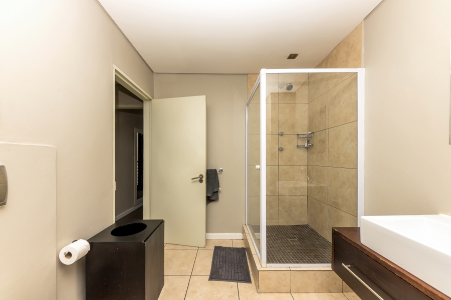 1 Bedroom Property for Sale in Cape Town City Centre Western Cape